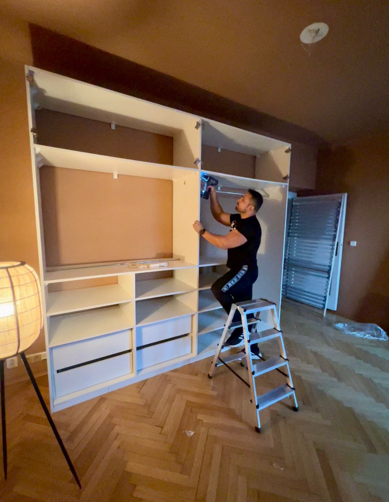 Montáž a demontáž nábytku